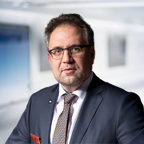 Koen Kennis: Bestuurder benoemd door de Belgische staat